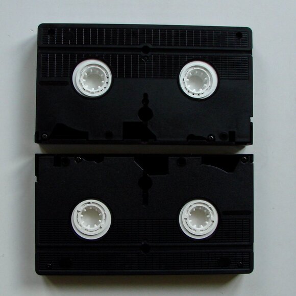 The Pink Panther VHS Tapes The Pink Panther Strikes Again Peter Sellers Vintage - Picture 8 of 8